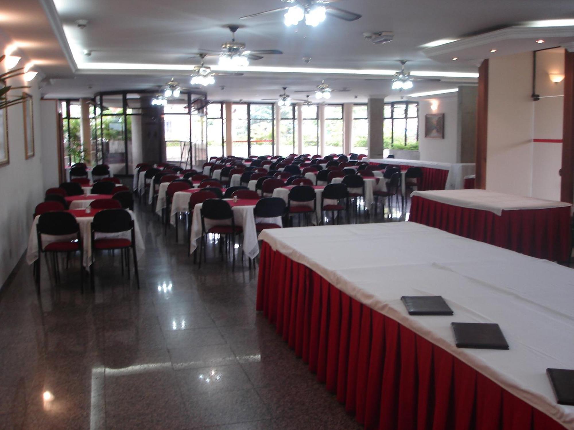 Obeid Plaza Hotel Bauru Exterior foto